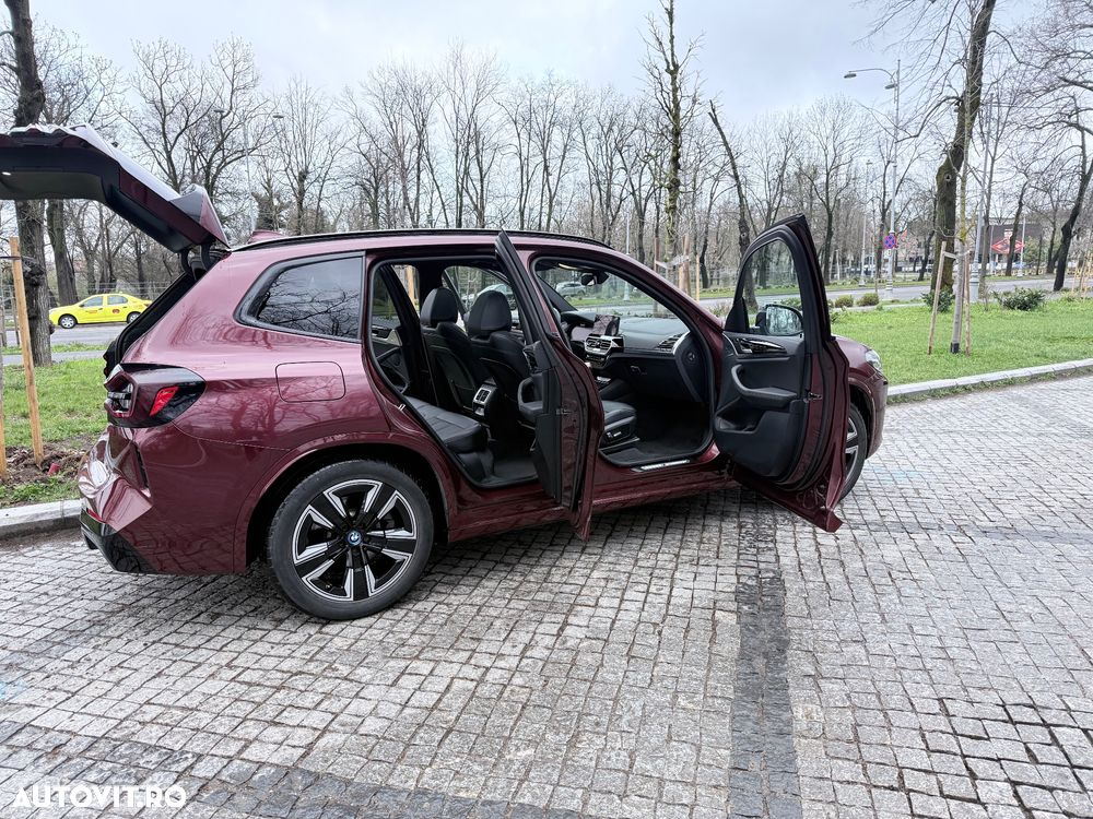 BMW iX3 Inspiring - 23