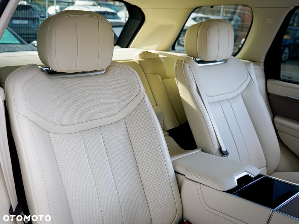 Land Rover Range Rover D350 LWB 5-Sitzer Autobiography - 27