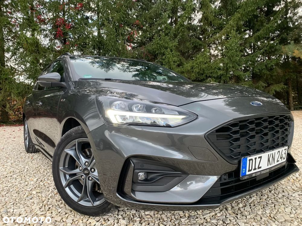 Ford Focus 1.5 EcoBlue Start-Stopp-System ST-LINE DESIGN - 14