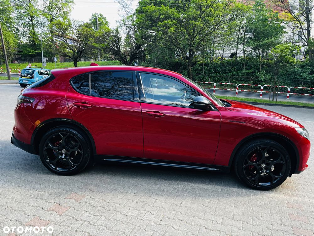 Alfa Romeo Stelvio 2.0 Turbo Competizione Q4 - 13