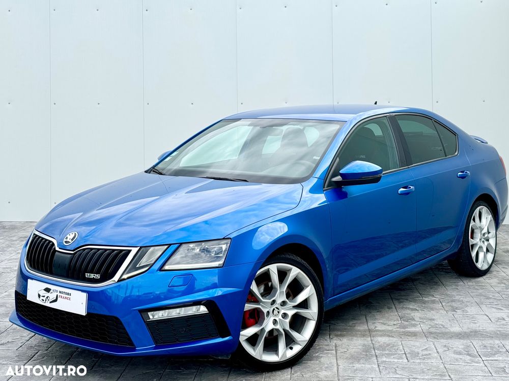 Skoda Octavia 2.0 TDI RS DSG - 1
