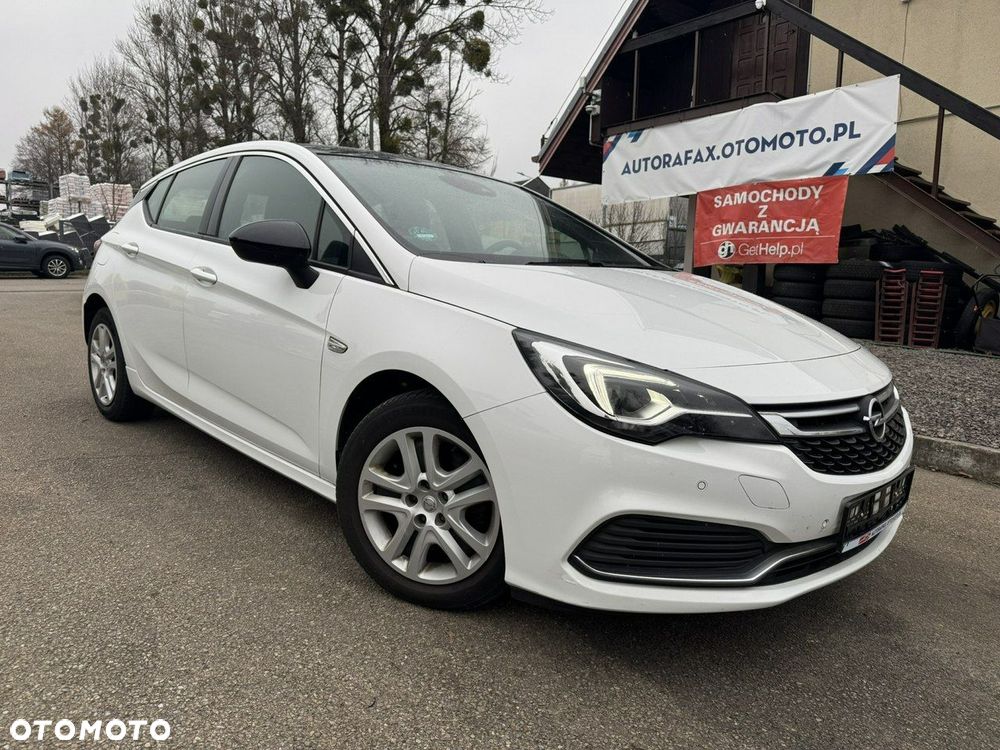 Opel Astra 1.4 T Dynamic S&S - 4