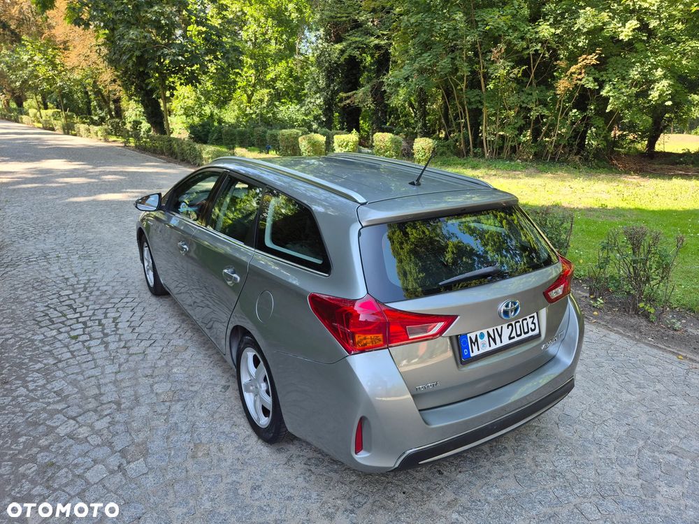 Toyota Auris - 5