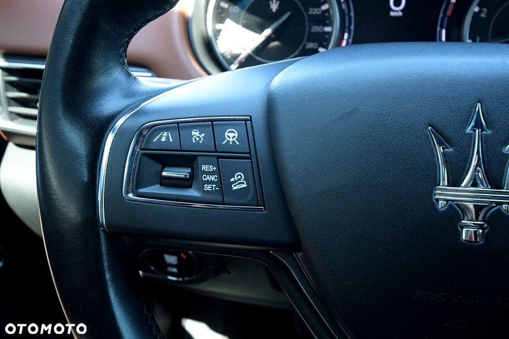 Maserati Levante S Q4 GranLusso - 35