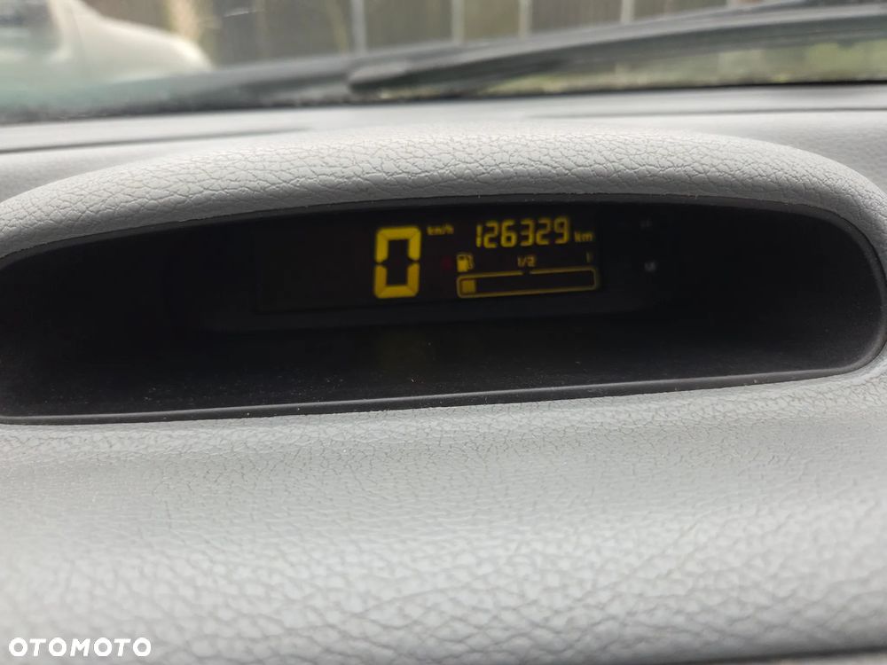 Renault Twingo 1.2 16V Expression - 10