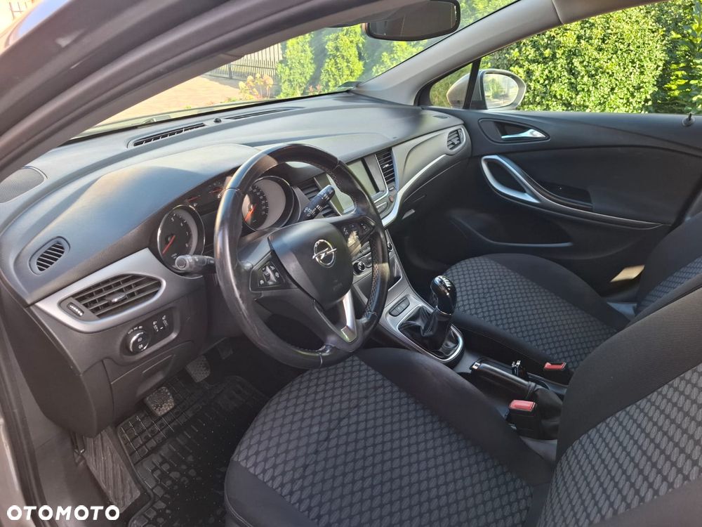 Opel Astra - 6