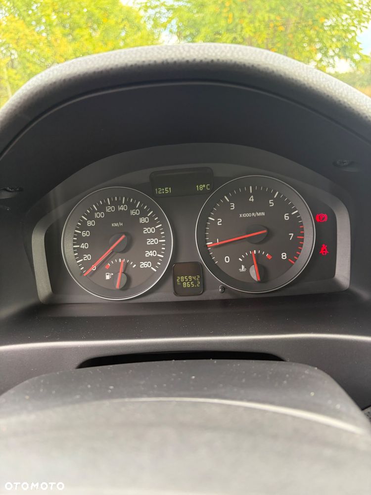 Volvo C30 1.8 - 12