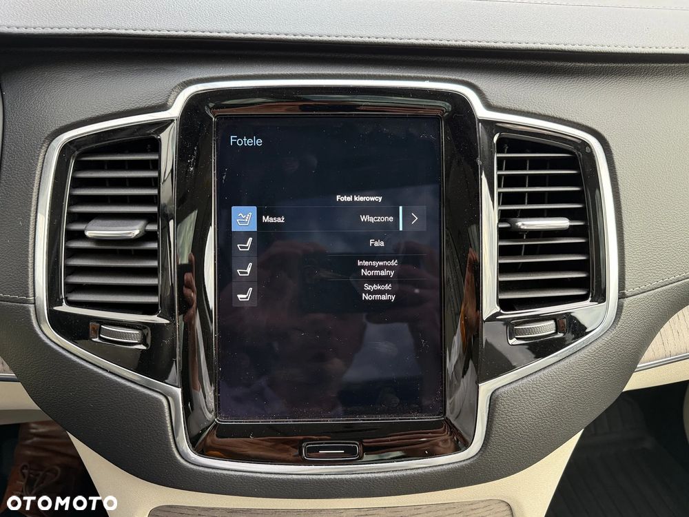 Volvo XC 90 B5 D AWD Inscription 7os - 28