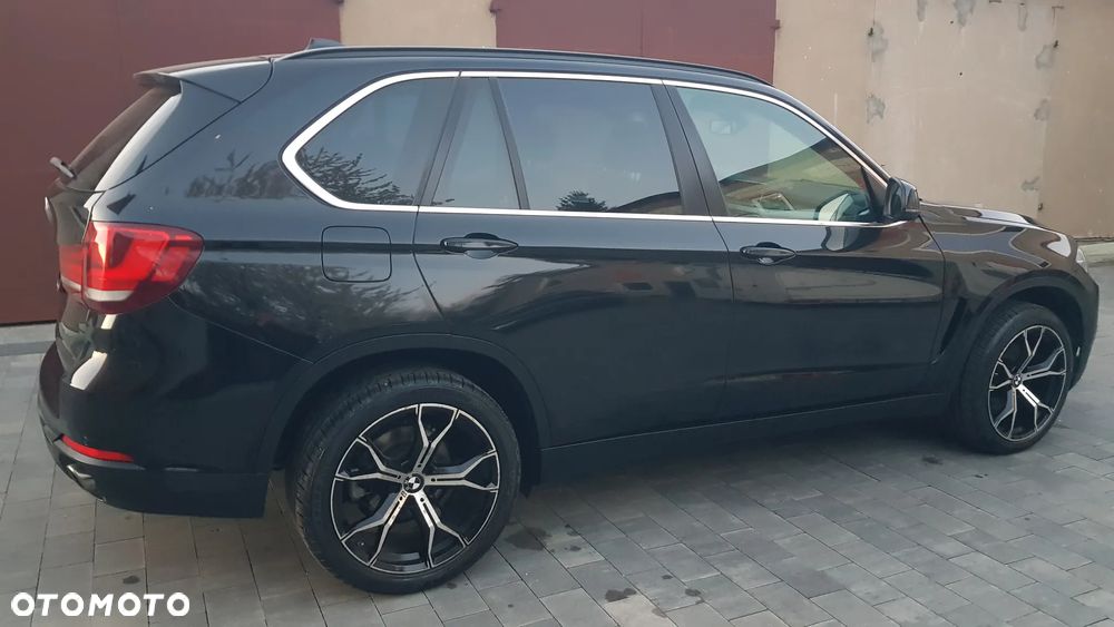 BMW X5 xDrive25d - 11