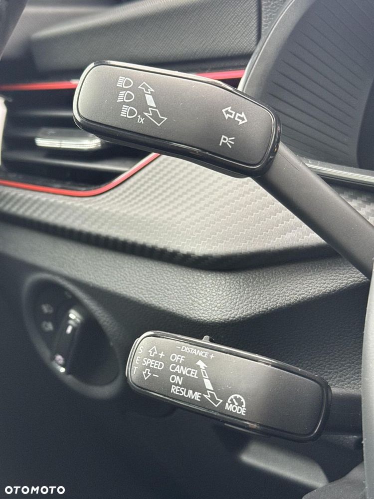 Skoda Kamiq 1.0 TSI Monte Carlo DSG - 18