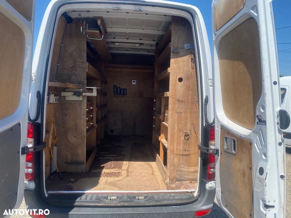 Mercedes-Benz SPRINTER - 8