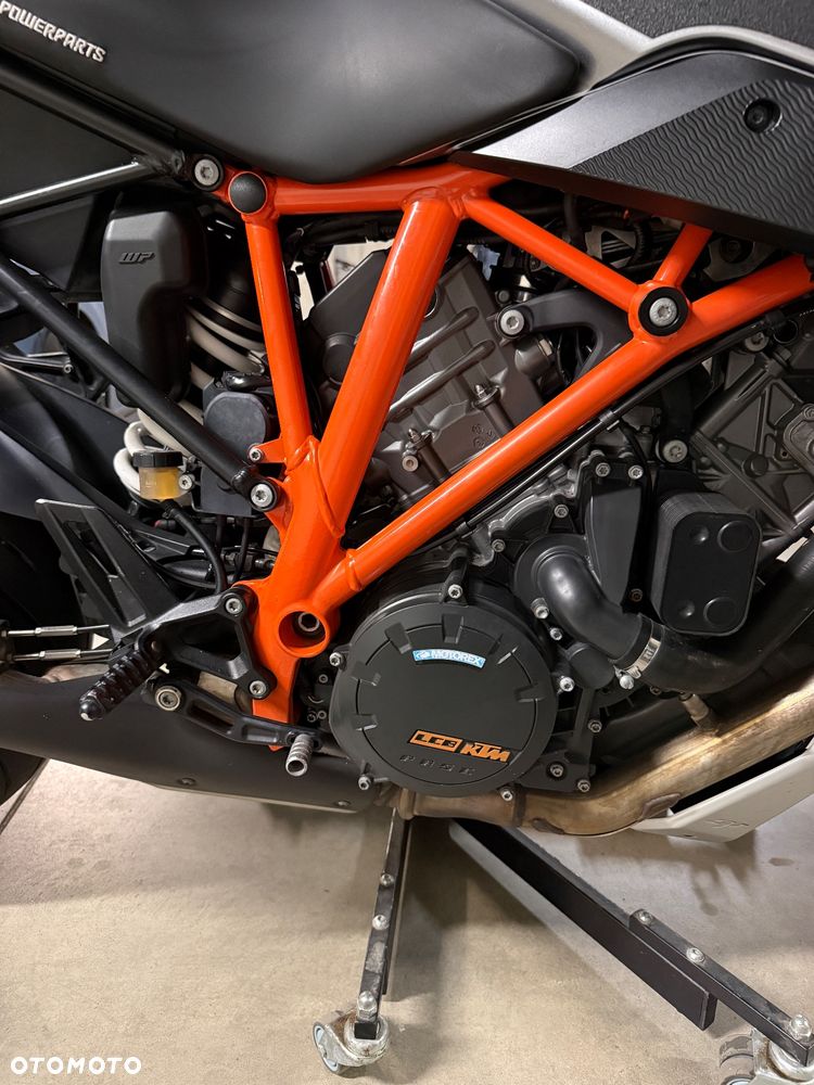 KTM Super Duke - 5