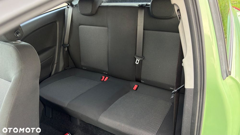 Opel Corsa 1.2 16V Color Edition - 8