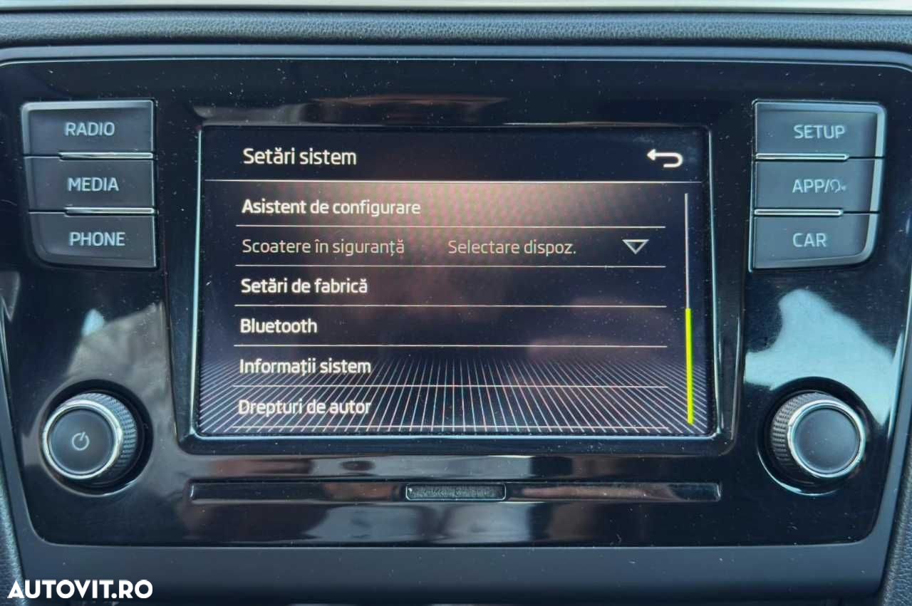 Skoda RAPID - 32
