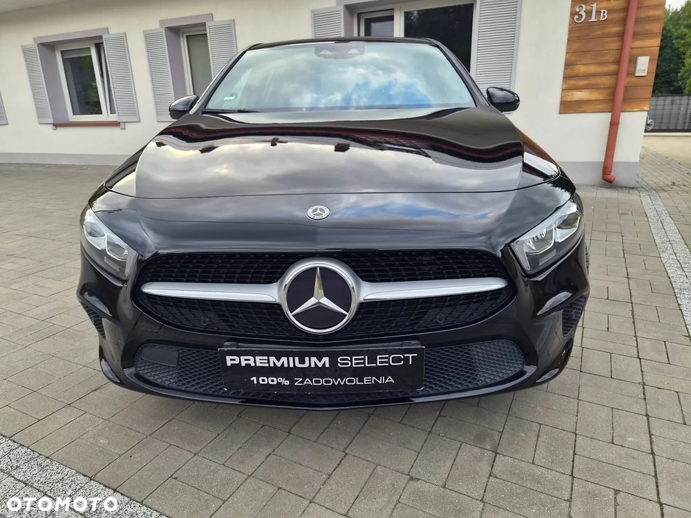 Mercedes-Benz Klasa A 180 7G-DCT Special Edition - 28