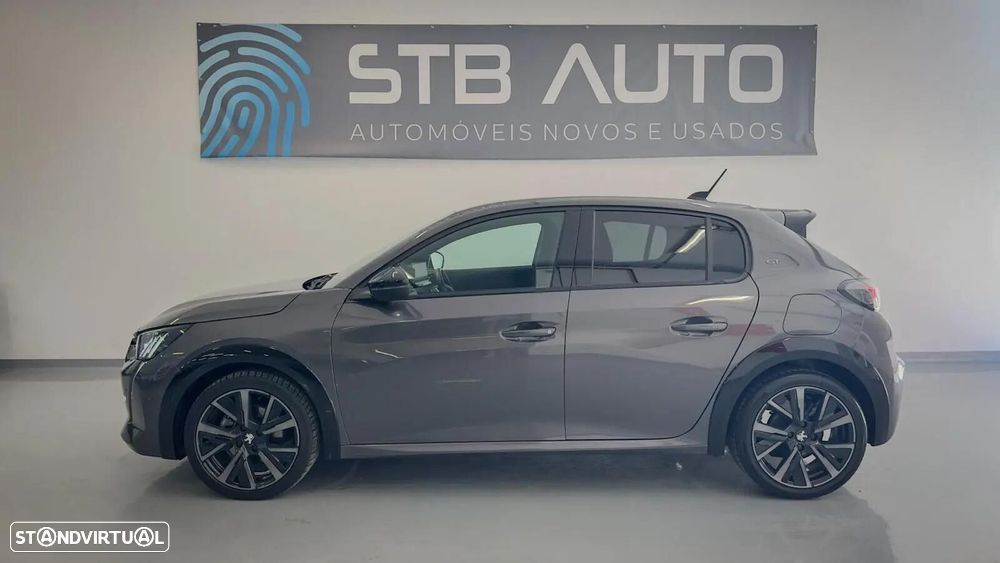 Peugeot 208 - 5