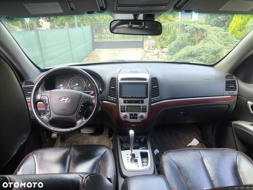 Hyundai Santa Fe - 3