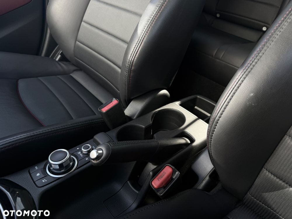 Mazda CX-3 SKYACTIV-G 150 i-ELOOP AWD Exclusive-Line - 25