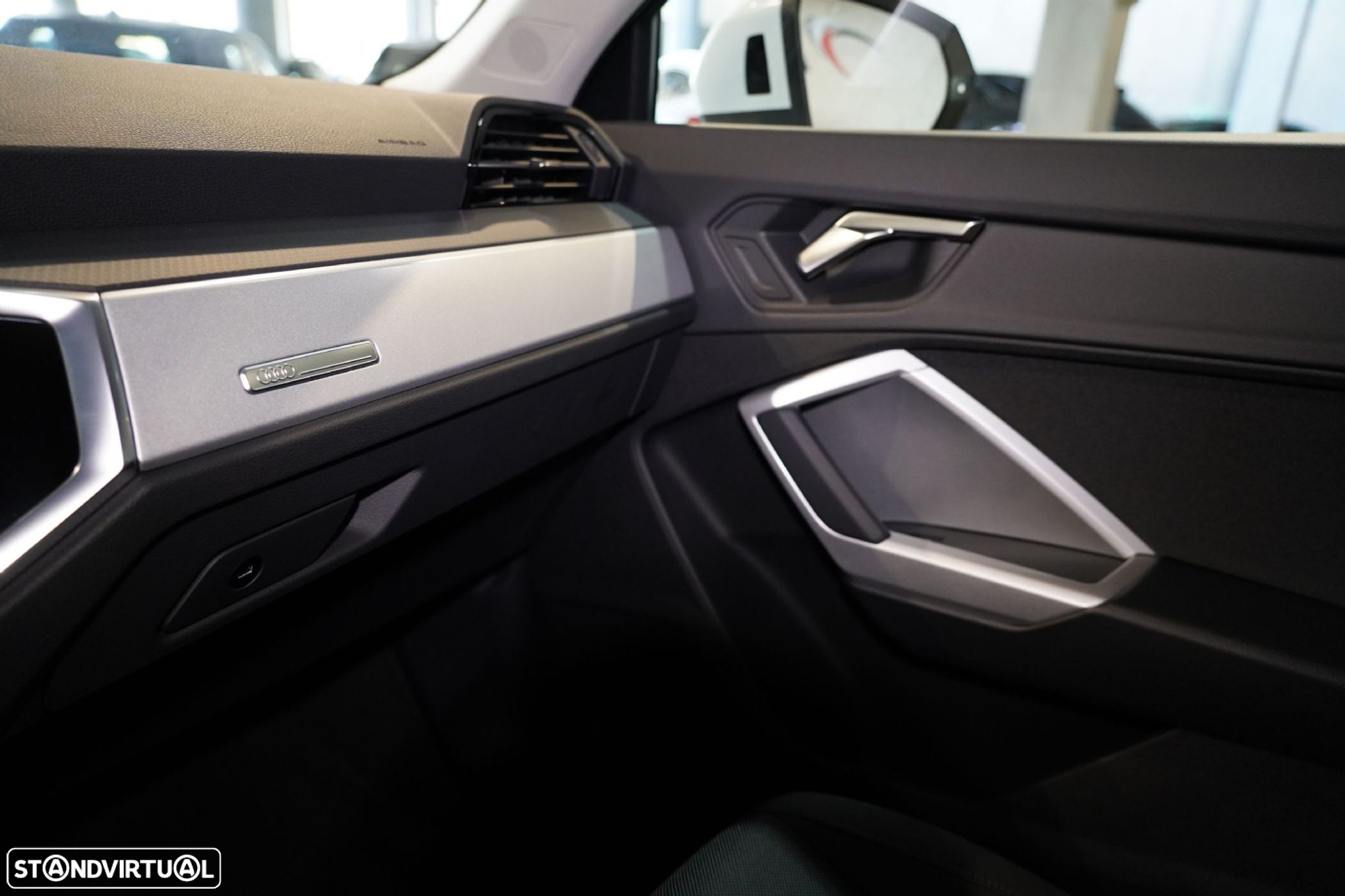 Audi Q3 Sportback 45 TFSIe S tronic - 25