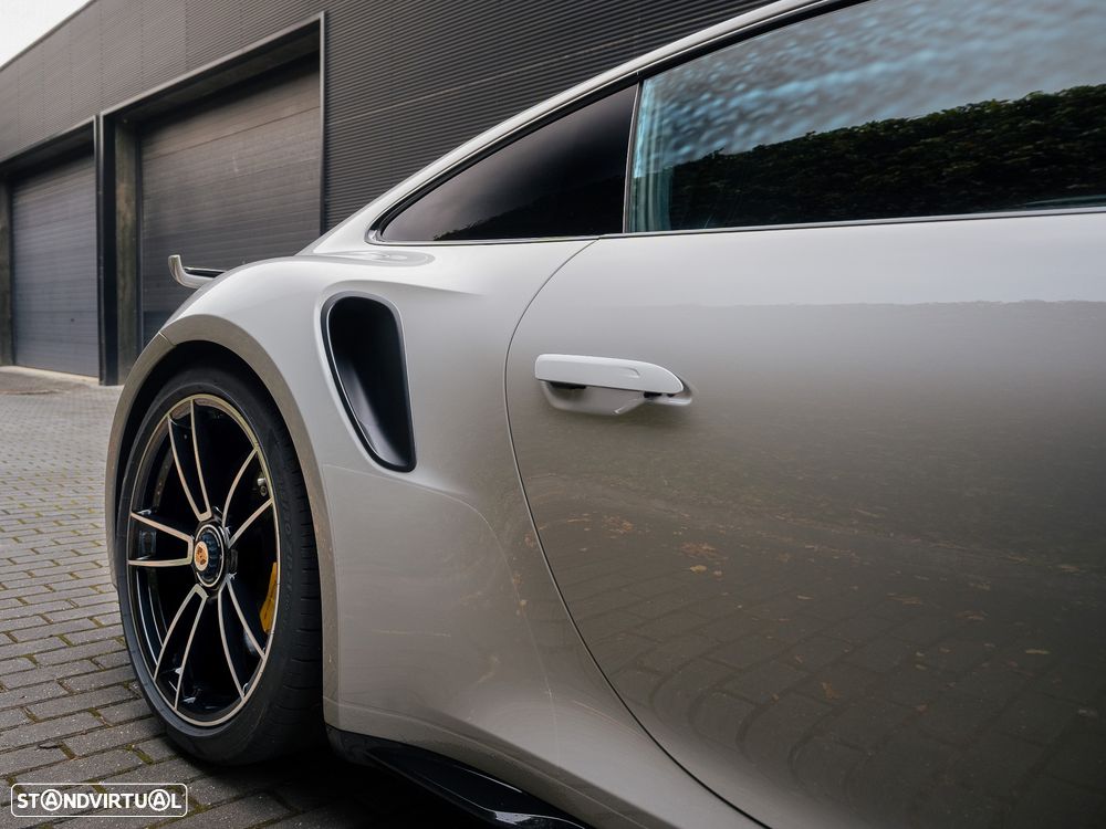 Porsche 911 (992) Turbo S PDK - 12