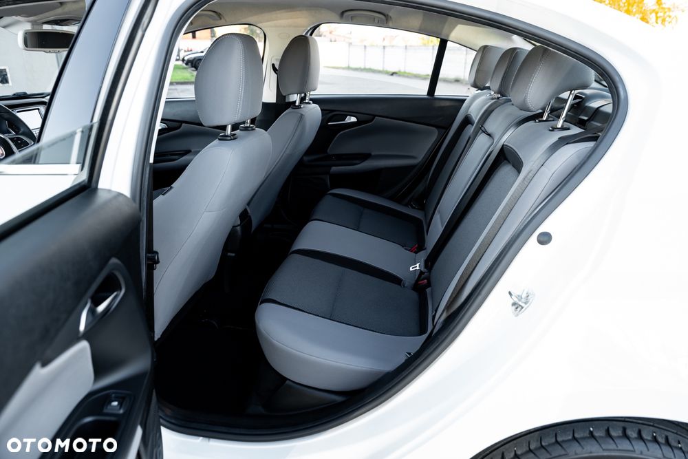 Fiat Tipo 1.6 MultiJet 16v Lounge - 20