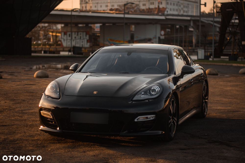 Porsche Panamera - 2