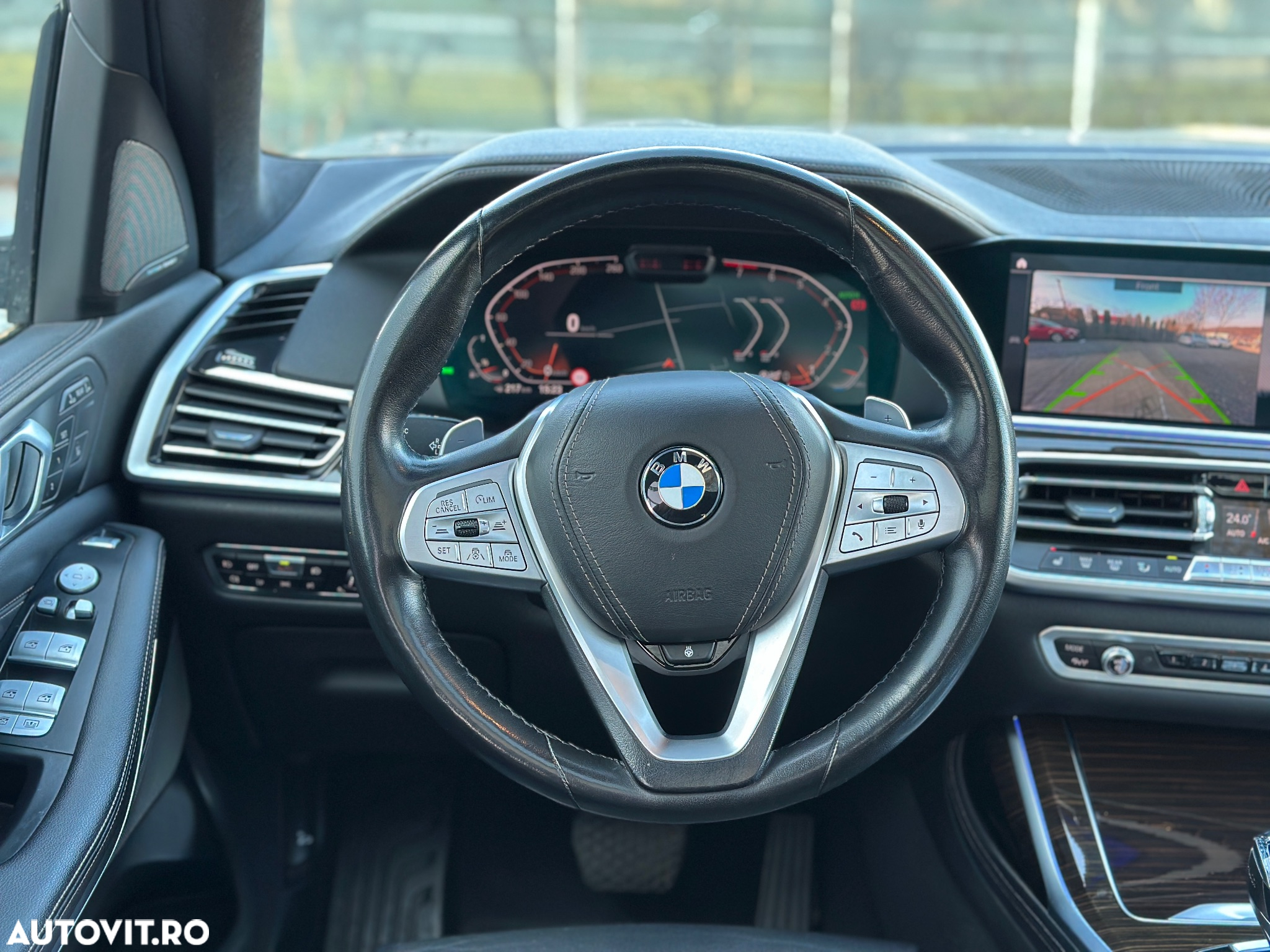 BMW X7 xDrive40i - 32