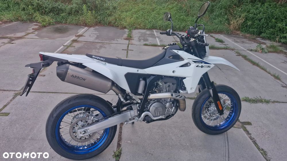 Suzuki DR-Z - 5