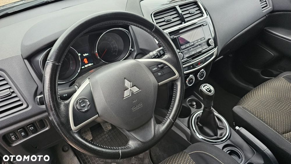 Mitsubishi ASX 1.6 Intense - 19