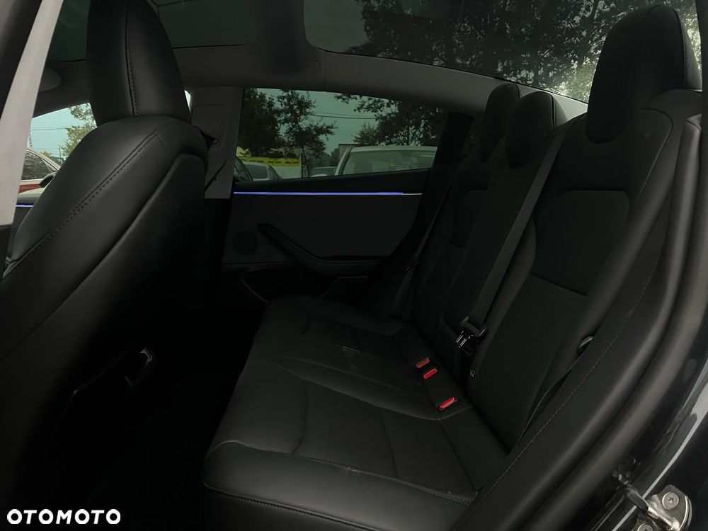 Tesla Model 3 Langstreckenbatterie Hinterradantrieb - 23