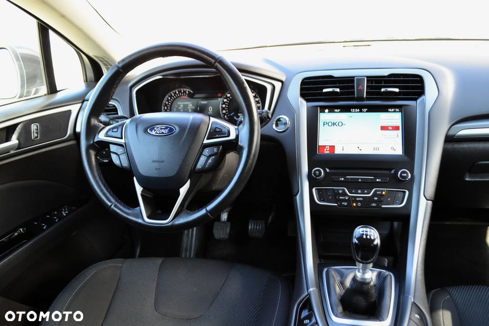 Ford Mondeo 1.5 EcoBoost Titanium - 9