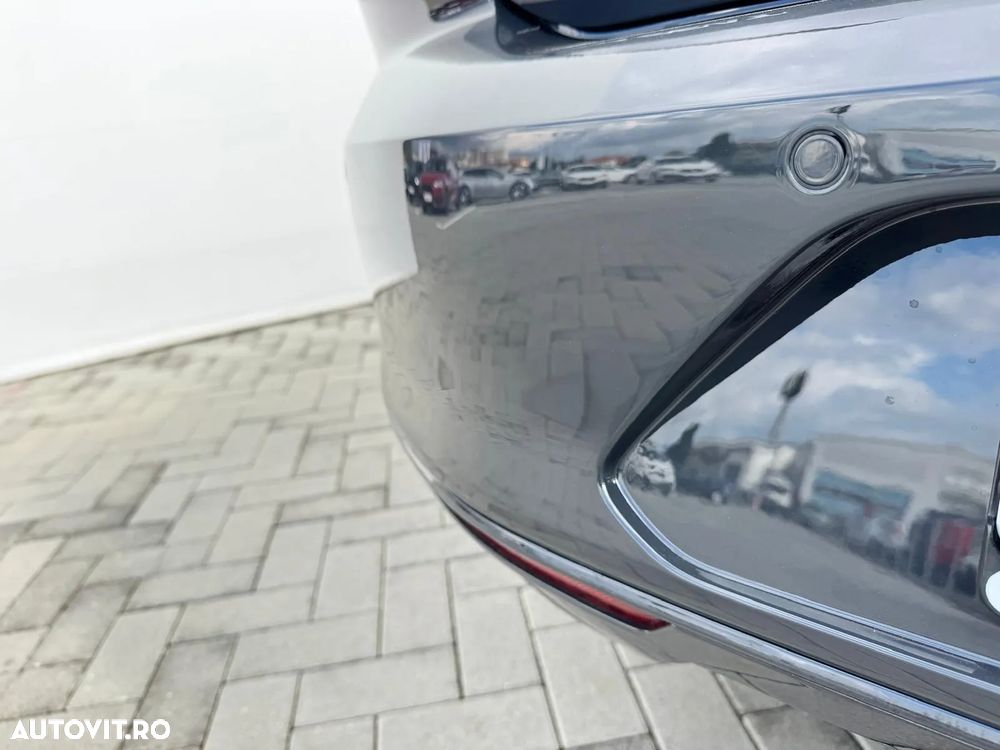 Volkswagen Passat - 8