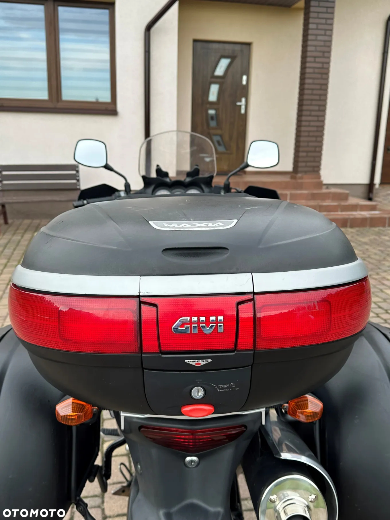 Suzuki V-STROM - 14