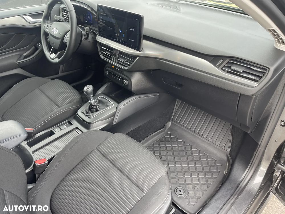 Ford Focus 1.0 EcoBoost Titanium Business - 23