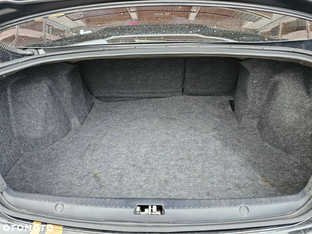 Mitsubishi Lancer - 10