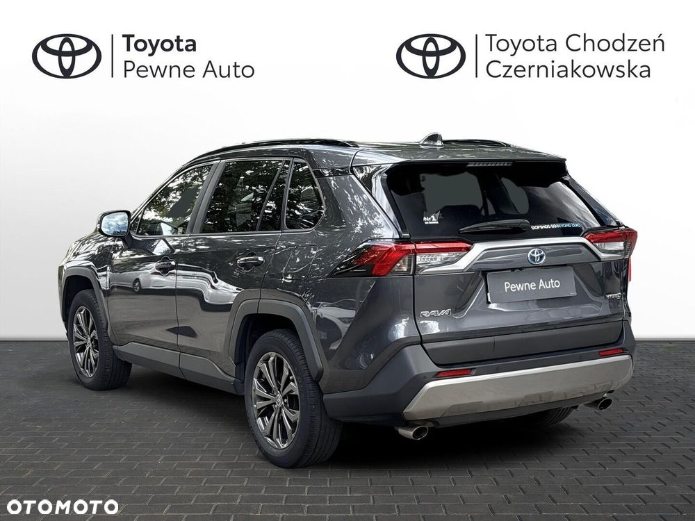 Toyota RAV4 - 6