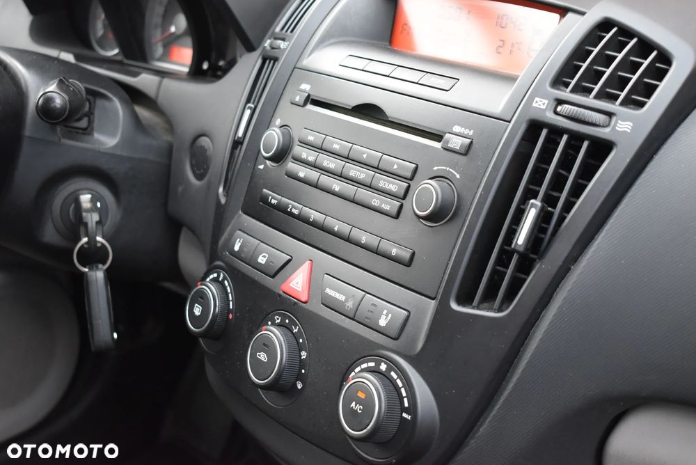 Kia Ceed - 20