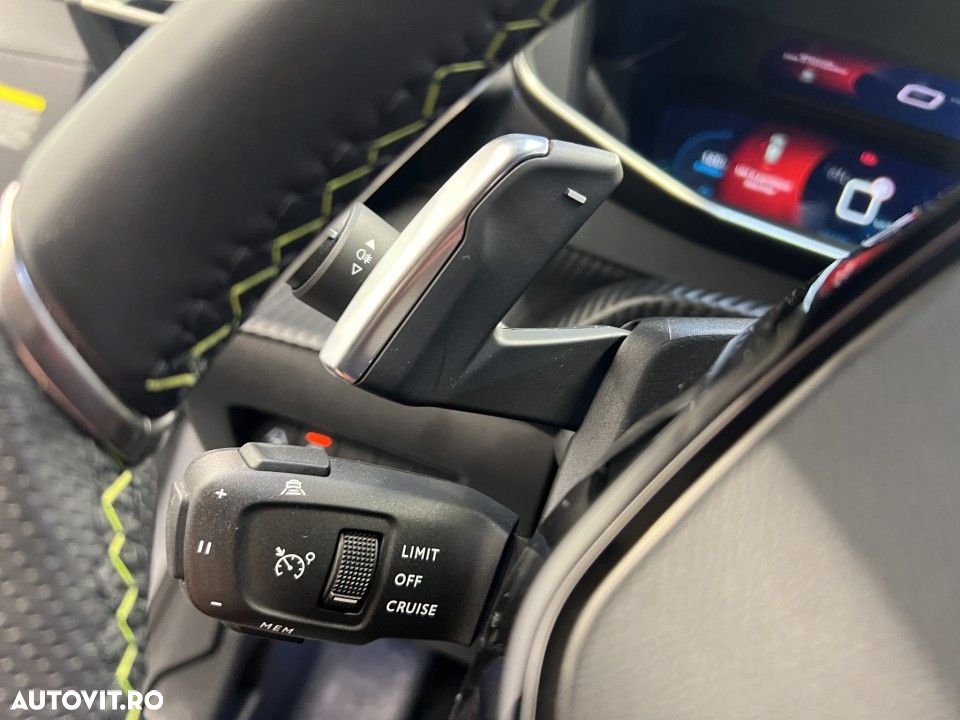 Peugeot 208 - 20