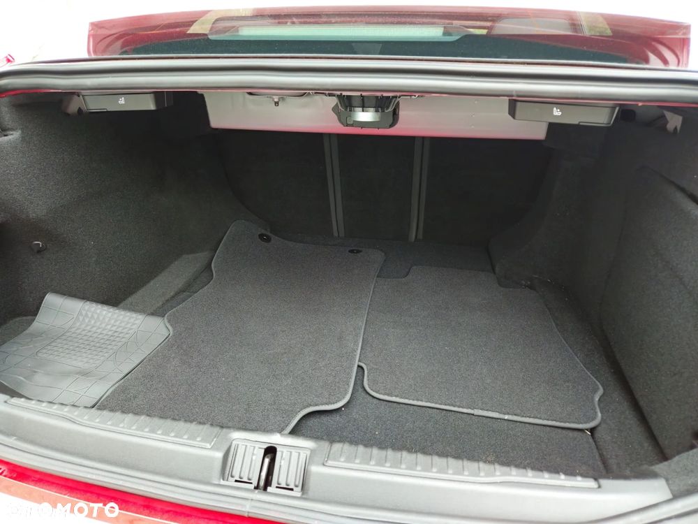 Alfa Romeo Giulia 2.0 Turbo TI Q4 - 36