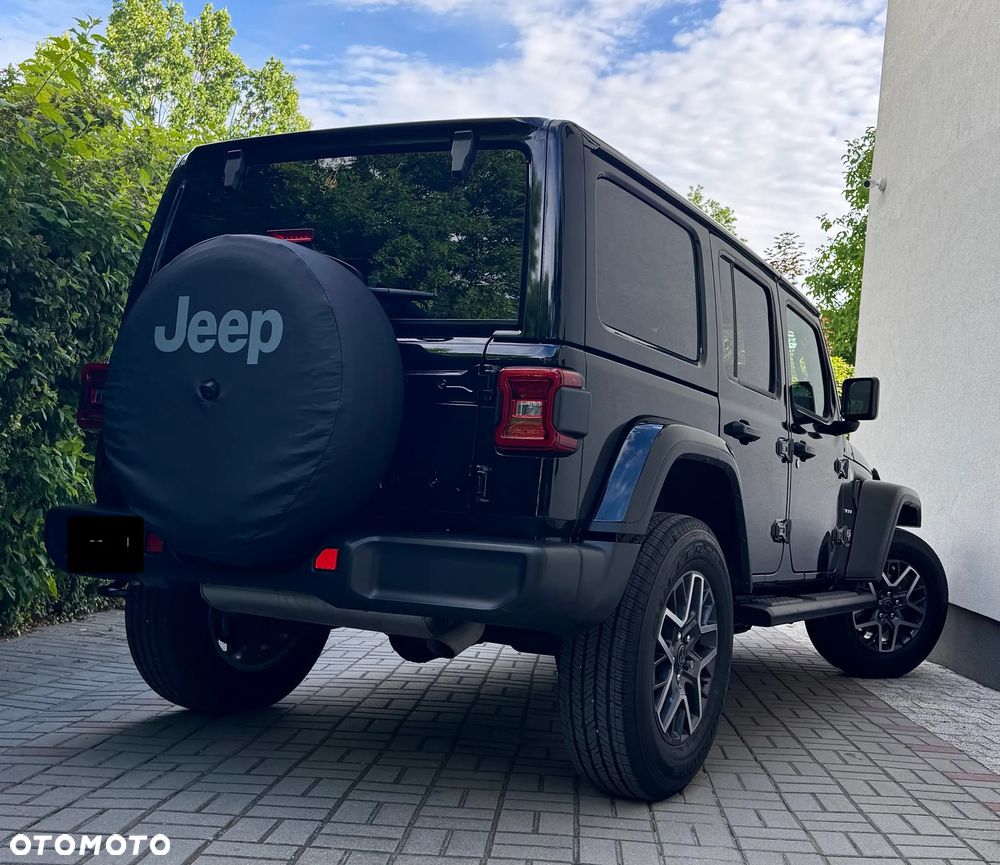 Jeep Wrangler - 8
