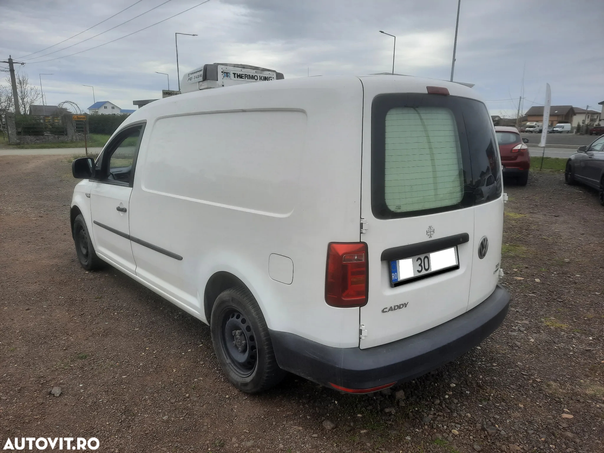 Volkswagen CADDY MAXI FRIGORIFIC - 3