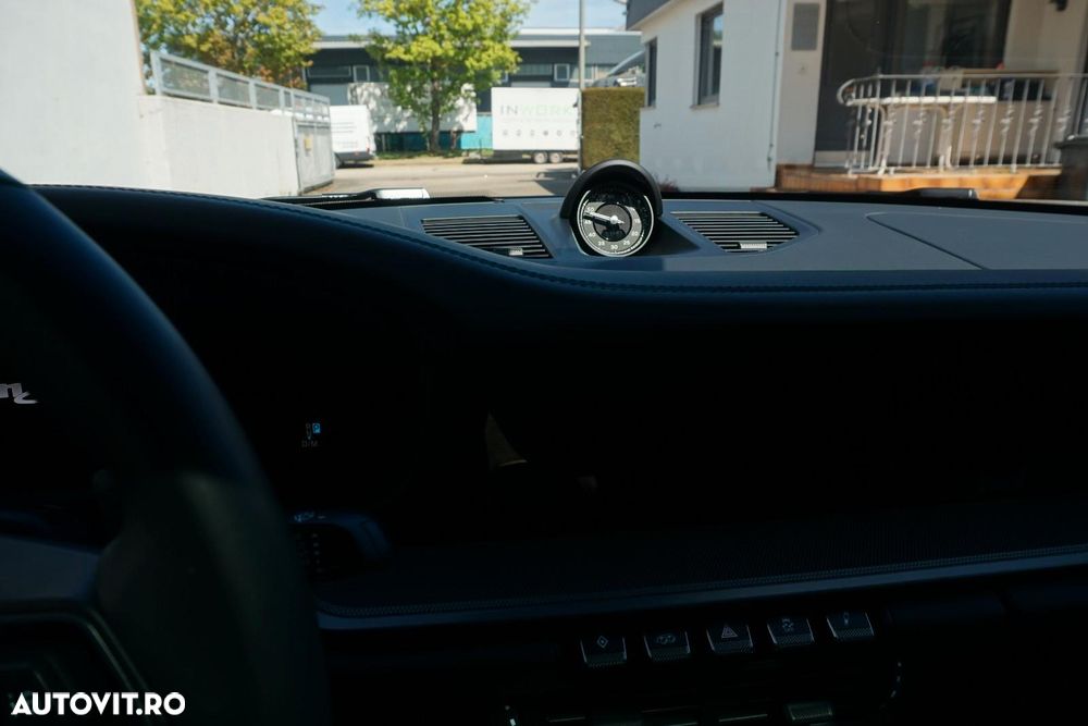 Porsche 911 Carrera PDK - 15