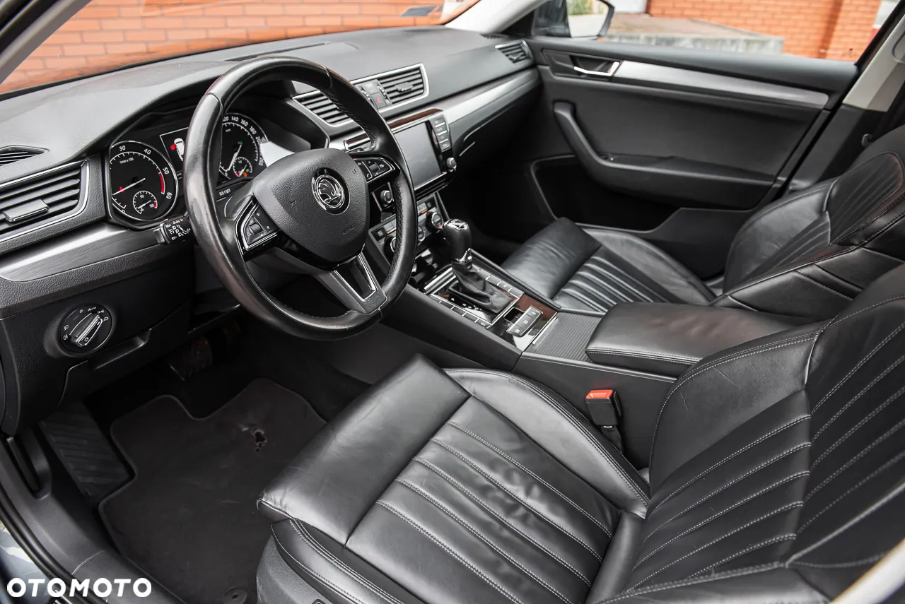 Skoda Superb 2.0 TDI DSG L&K - 15
