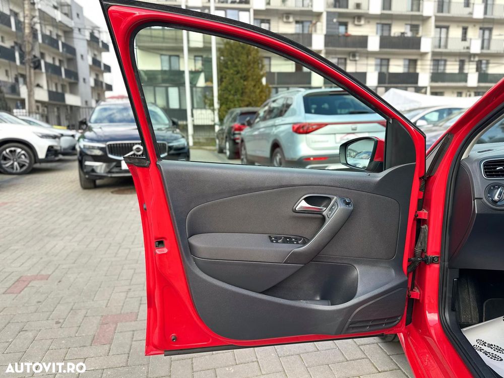 Volkswagen Polo 1.2 Team - 28