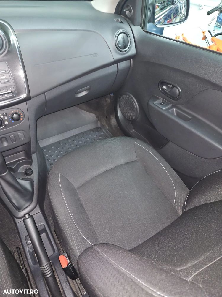 Dacia Logan 1.0 SCe Acces - 23