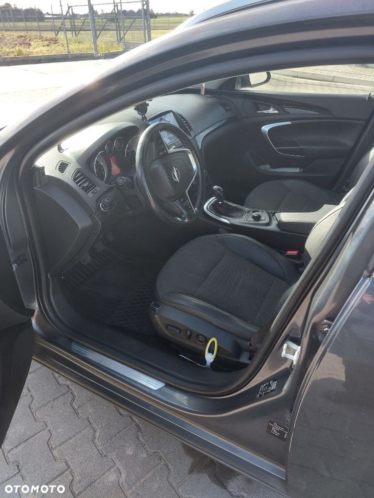 Opel Insignia - 2