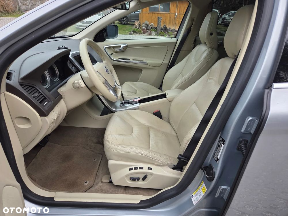Volvo XC 60 - 5