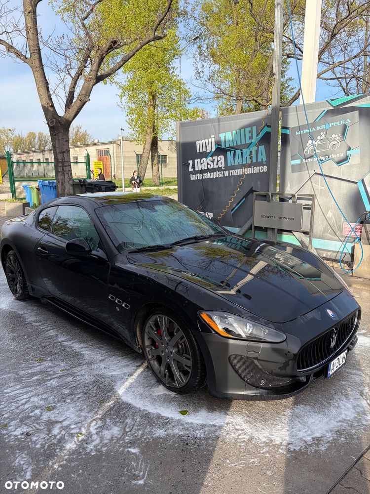 Maserati GranTurismo S Automatik - 3
