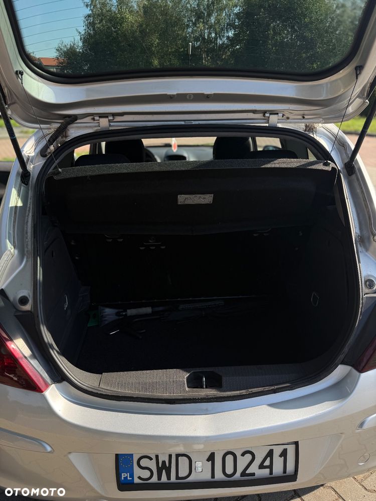 Opel Corsa - 9