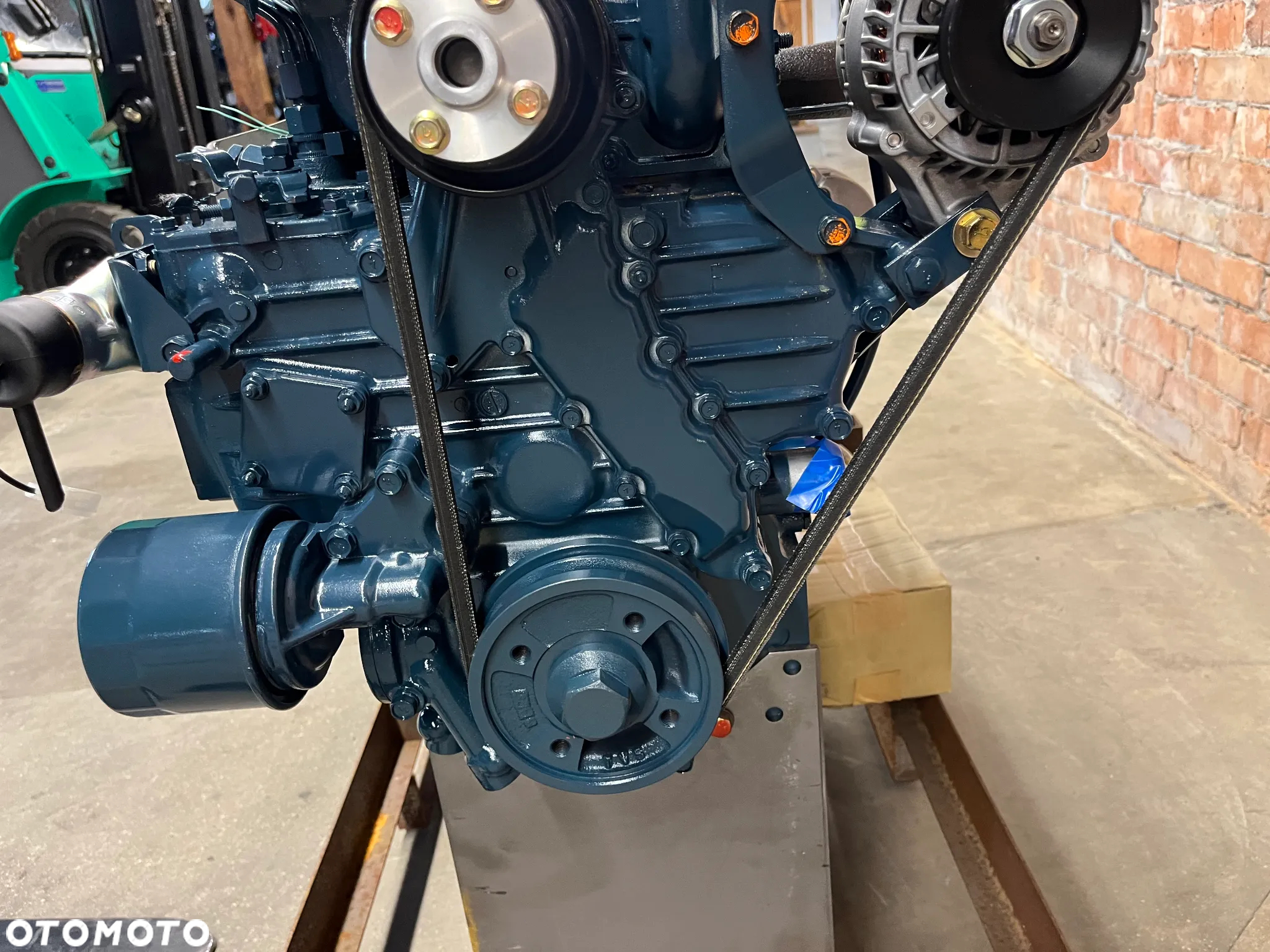 FV23% Silnik Kubota F2803 Nowy Kompletny - 20